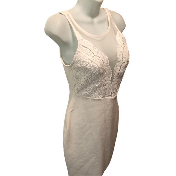Lulus Coquina White Bandage Mini Dress Sz. S Crochet Detail Low Back Knit Sexy - Picture 4 of 8